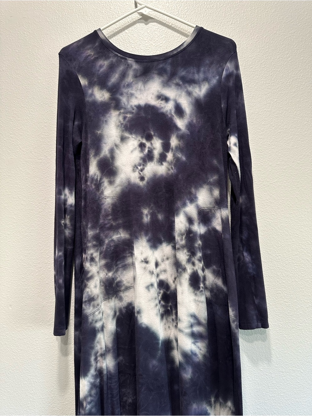 Natural Life Tie-Dye Long Sleeve Maxi Dress - Navy/white,small,pockets,fair cond - Picture 2 of 9